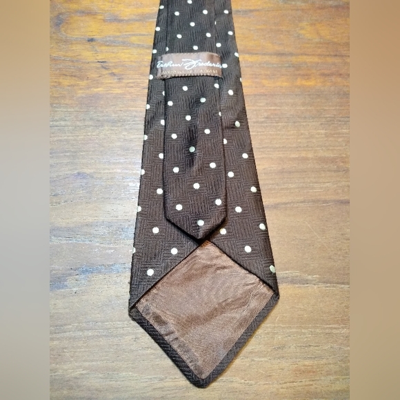 Vintage Arthur Frederick Tie, Brown with White Polka Dots, Fun! - Picture 5 of 6